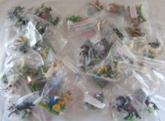 Box of loose Britains figures,