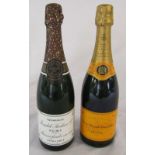 2 bottles of Champagne - Theophile Roederer Maison fondee en 1864 extra brut & Veure Clicquot