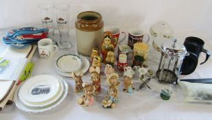 Assorted ceramics and glassware inc Pendelfin
