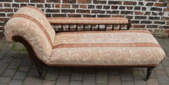 Victorian chaise longue