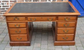 Reproduction Victorian mahogany pedestal desk