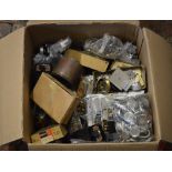 Very large quantity of watch parts and clock parts for spares/repair, including clock movements,