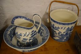 Victorian 3 piece Wedgwood toilet set