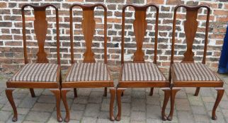 4 Queen Anne style dining chairs