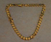 Small 9ct gold curb bracelet, total approx weight 3.