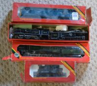 5 Hornby locomotives with tatty boxes, including 92220,