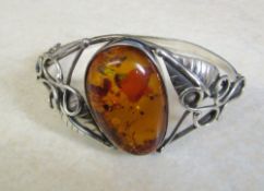 Ornate silver bracelet with natural amber stone total weight 0.
