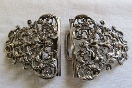 Ornate silver belt buckle London 1900 weight 2.