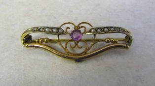 9ct gold amethyst and seed pearl Art Nouveau brooch L 4 cm total weight 1.