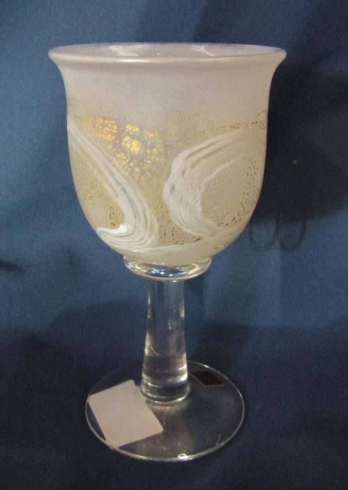 Rare pattern Isle of Wight glass goblet signed by Timothy Harris H 15.