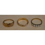 2 9ct gold rings and a 10k gold ring, total approx weight 3.