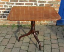 Victorian tilt top mahogany tea table