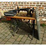 Singer trestle sewing table with replacement granite top