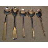 5 silver spoons including a Georgian tea spoon and a Roman style spoon, total approx weight 1.