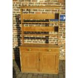 Victorian stripped pine dresser H 210 cm L 126 cm