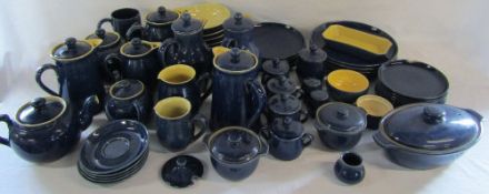 Large quantity of Denby tableware (1 plate af)