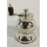 Silver pepper grinder. Total weight 3.