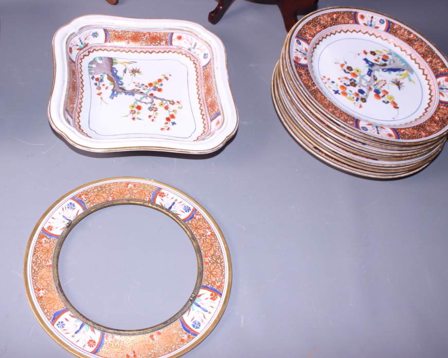 A 19th century English porcelain part dinner service, decorated in the Chinese style and painted - Bild 3 aus 5