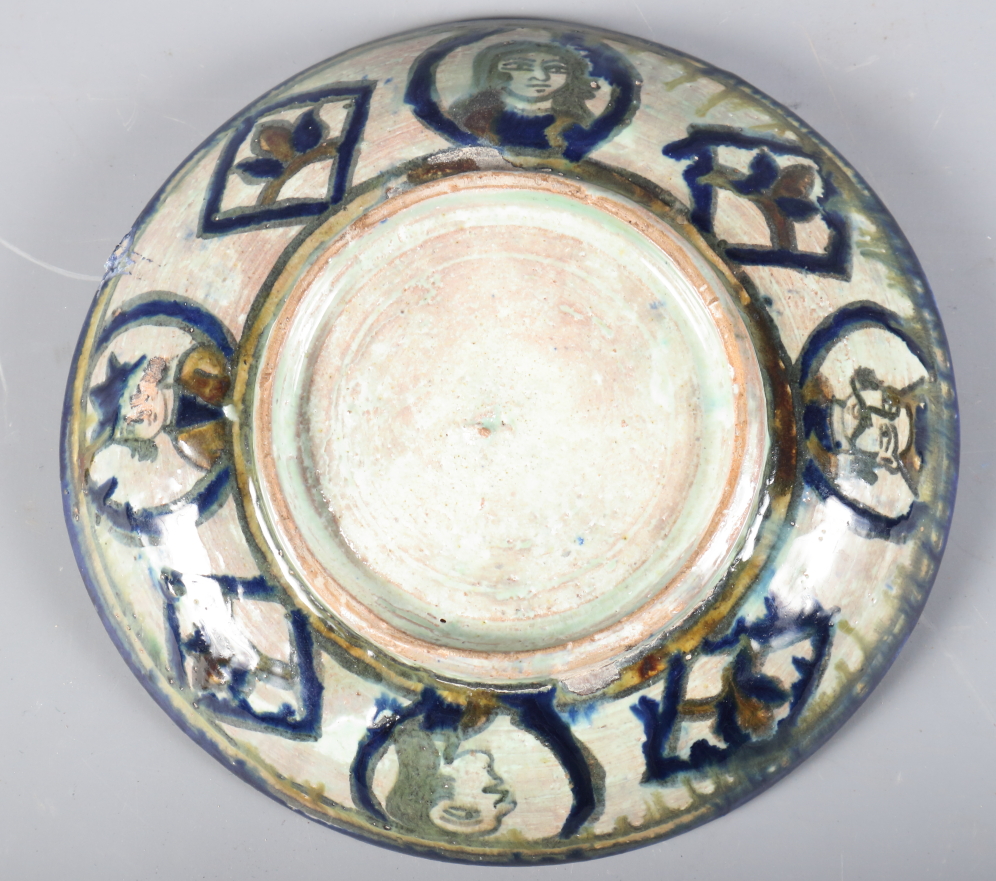 A French 19th century faience painted bidet liner, decorated blue painted flowers on a white ground, - Bild 5 aus 15