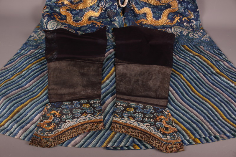 A Mandarin embroidered silk robe with dragons on a blue ground - Image 3 of 10