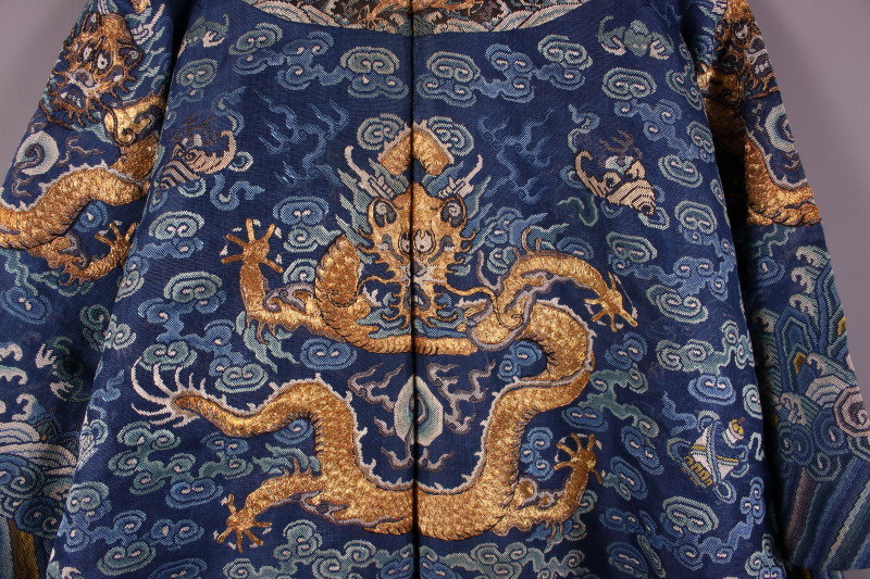 A Mandarin embroidered silk robe with dragons on a blue ground - Image 6 of 10