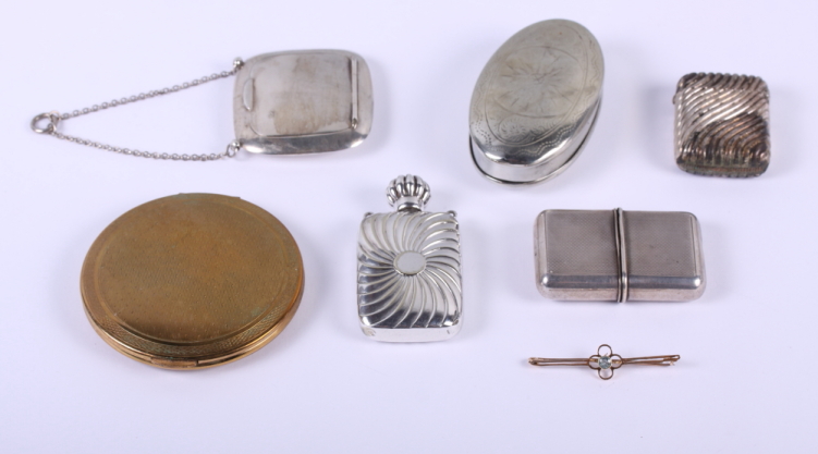 A sliver compact, on suspension chain, a silver plated vesta case, a plated snuffbox, a plated scent