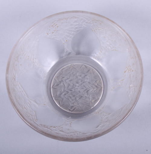 A Lalique coup, decorated "Verrerie d'Alsace" pattern, marked R.Lalique France, 5" wide