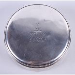 A Georgian silver circular box and cover, 3 1/4" dia, 4.3oz troy