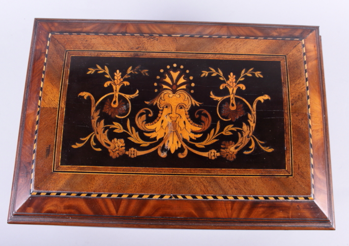 A 19th century floral marquetry two-handled work box, 13" wide - Bild 3 aus 5