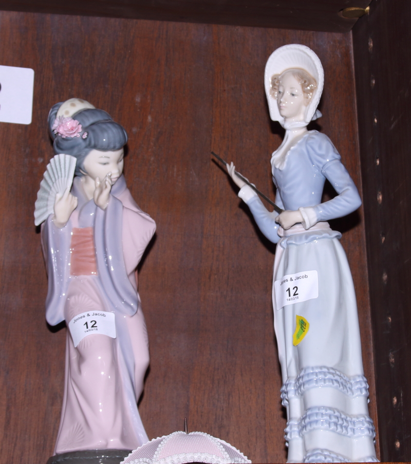 Two Lladro figures, Japanese woman with a fan and woman with a parasol