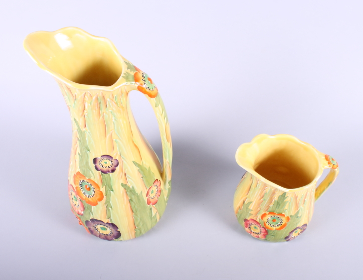 Two Carton Ware "Australian" pattern pottery jugs, 5 1/2" high and 11" high - Image 2 of 5