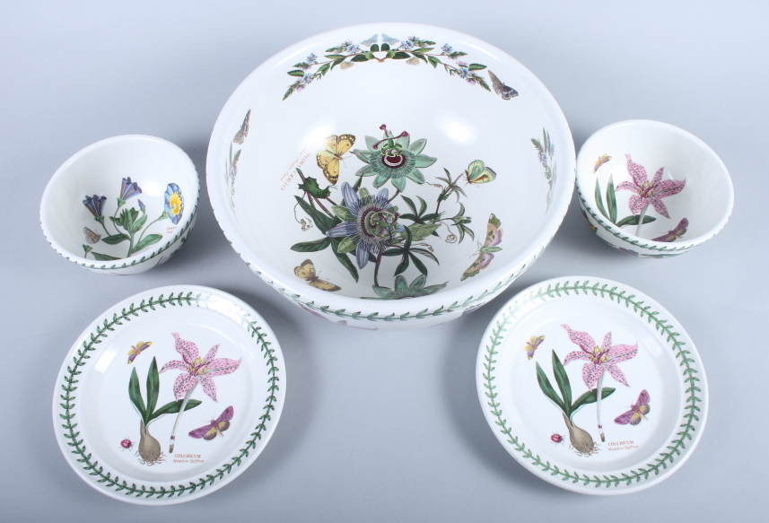 Five pieces of Portmeirion "Botanic Garden" pattern pottery - Image 2 of 7