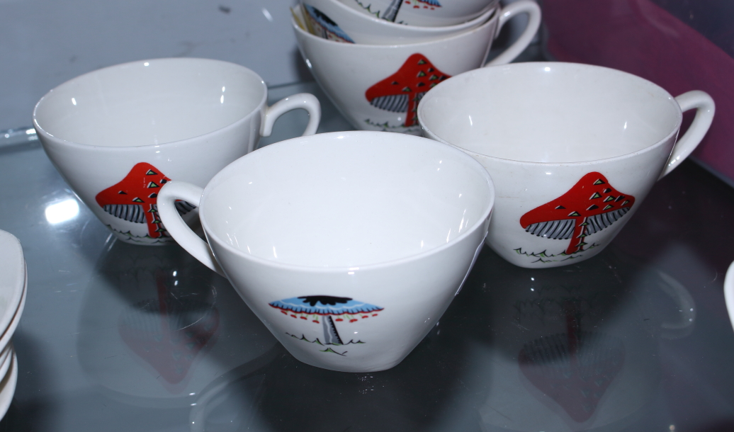 A Midwinter Stylecraft "Toadstool" part teaset, designed by Jessie Tait, including six cups, six - Image 7 of 12