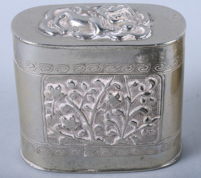 An early 19th century horn patch box, inset with ivory and brass decoration, 2" dia, a Chinese brass - Image 2 of 11