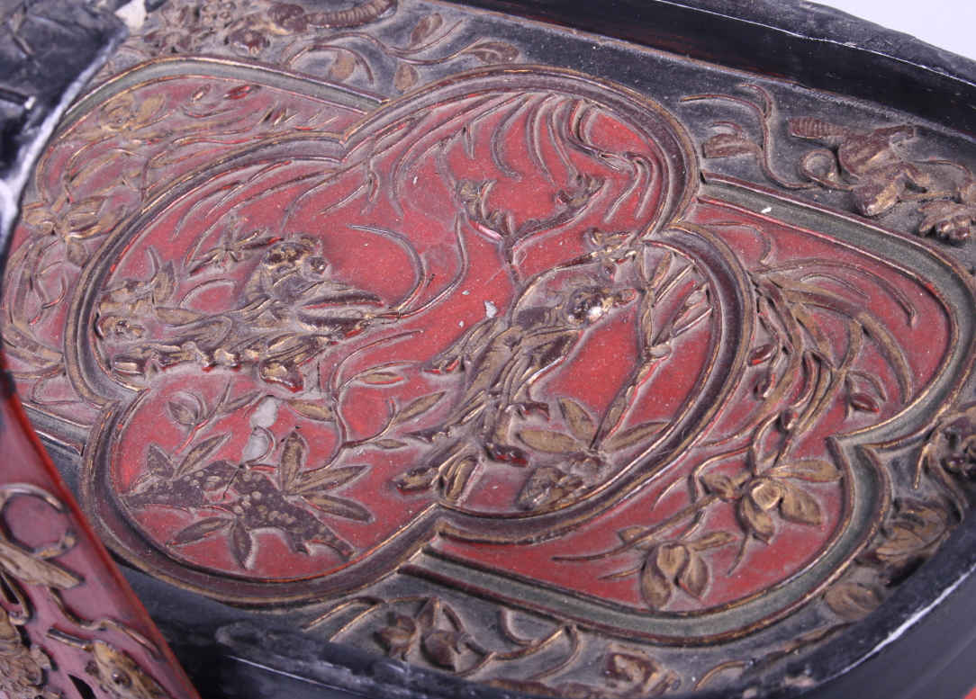 A Chinese lacquered wedding basket with applied figure and floral decoration, 12 1/2" long - Image 4 of 6