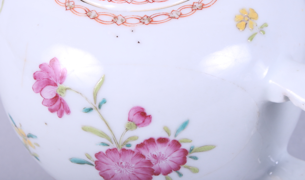 A 19th century Chinese porcelain teapot decorated floral sprays (hairline cracks), a 19th century - Image 9 of 16