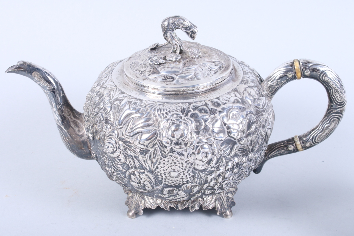 An early 20th century Chinese silver three-piece teaset, by Wang Hing, with embossed all-over floral - Image 7 of 13