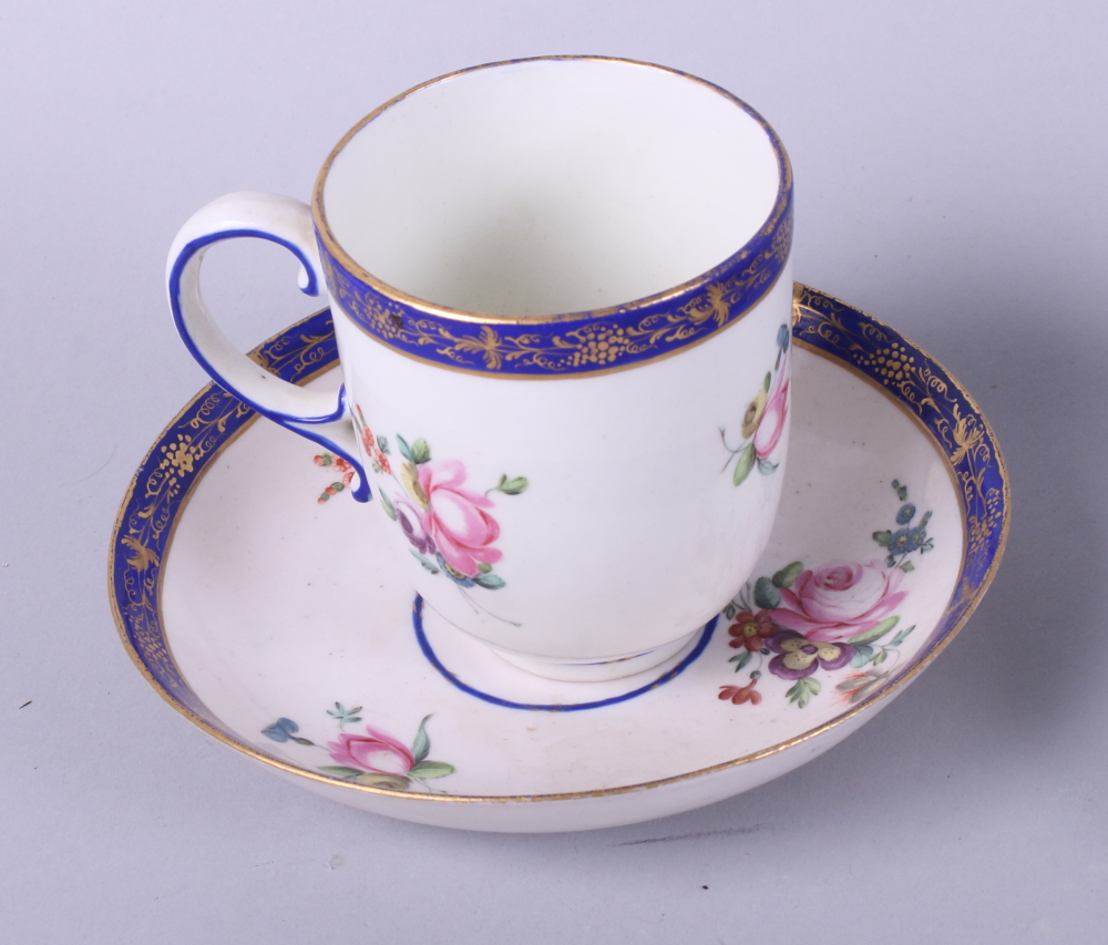 A collection of 18th and 19th century Derby porcelain cabinet cups and saucers, various - Image 4 of 15