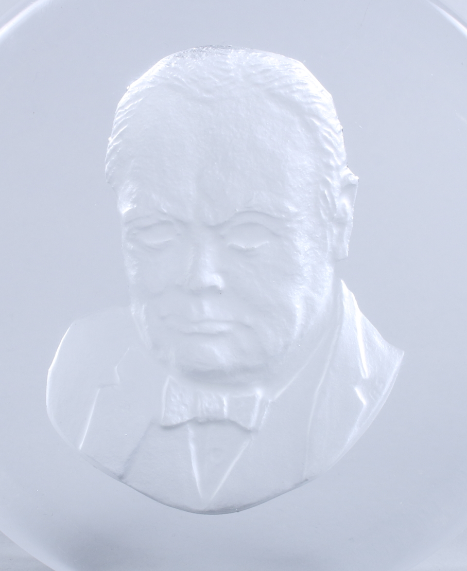 A mid 20th century frosted glass paperweight of Winston Churchill, by R Strand, 5 3/4" dia - Image 2 of 3