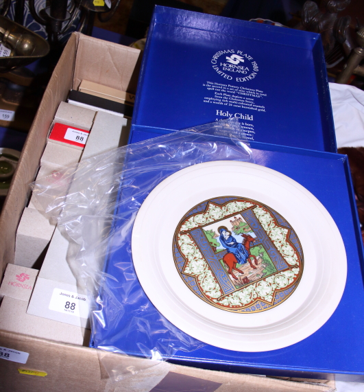 A complete set of limited edition Hornsea Christmas collectors plates and various other plates