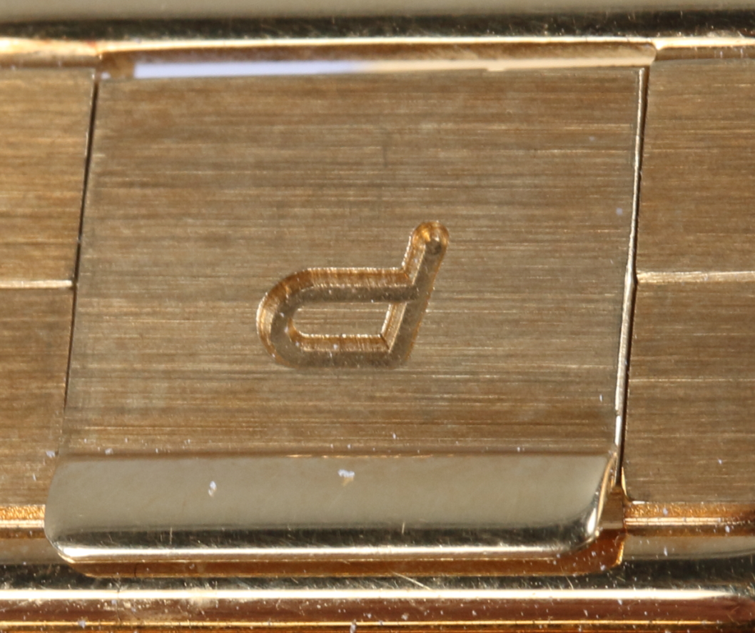 An 18ct gold Piaget "Polo" square faced wristwatch - Image 8 of 9