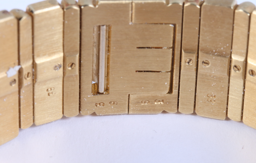 An 18ct gold Piaget "Polo" square faced wristwatch - Image 5 of 9