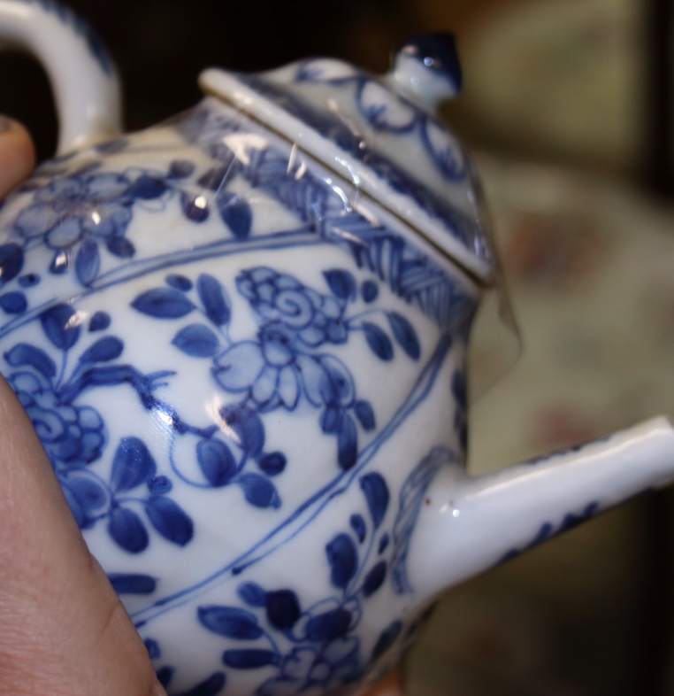 A Chinese porcelain blue and white landscape decorated stem cup, 4 1/2" high, a Kangxi vase, 3 1/ - Image 21 of 21