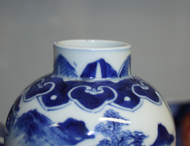 A Japanese Imari bowl, 10" wide, three Chinese ginger jars with prunus decoration, and a Chinese - Image 3 of 7