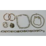 Assorted silver jewellery including; 925