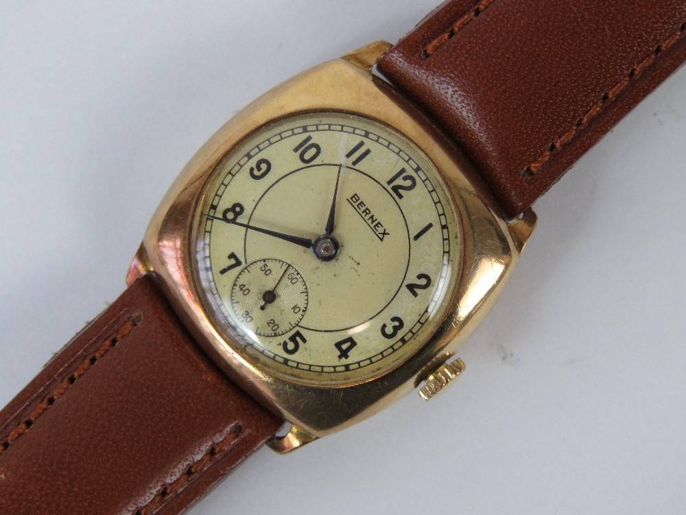 A vintage 9ct gold Bernex mens wristwatc