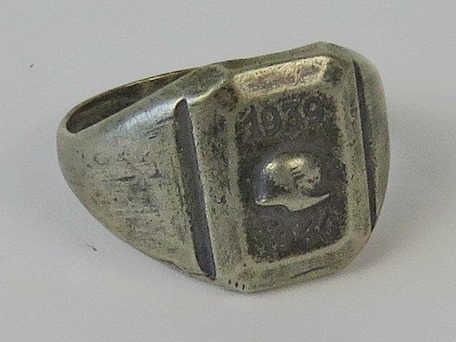 A WWII German 1939-1940 ring.