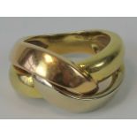 An 18ct gold Russian knot tri-colour ring, 750 import hallmark, size L-M, 9.