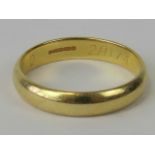 A 18ct gold ring, band hallmarked 750, size P, 4.2g.
