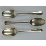 A trio of HM silver serving spoons, hallmarked London 1895/6, 7.29ozt.